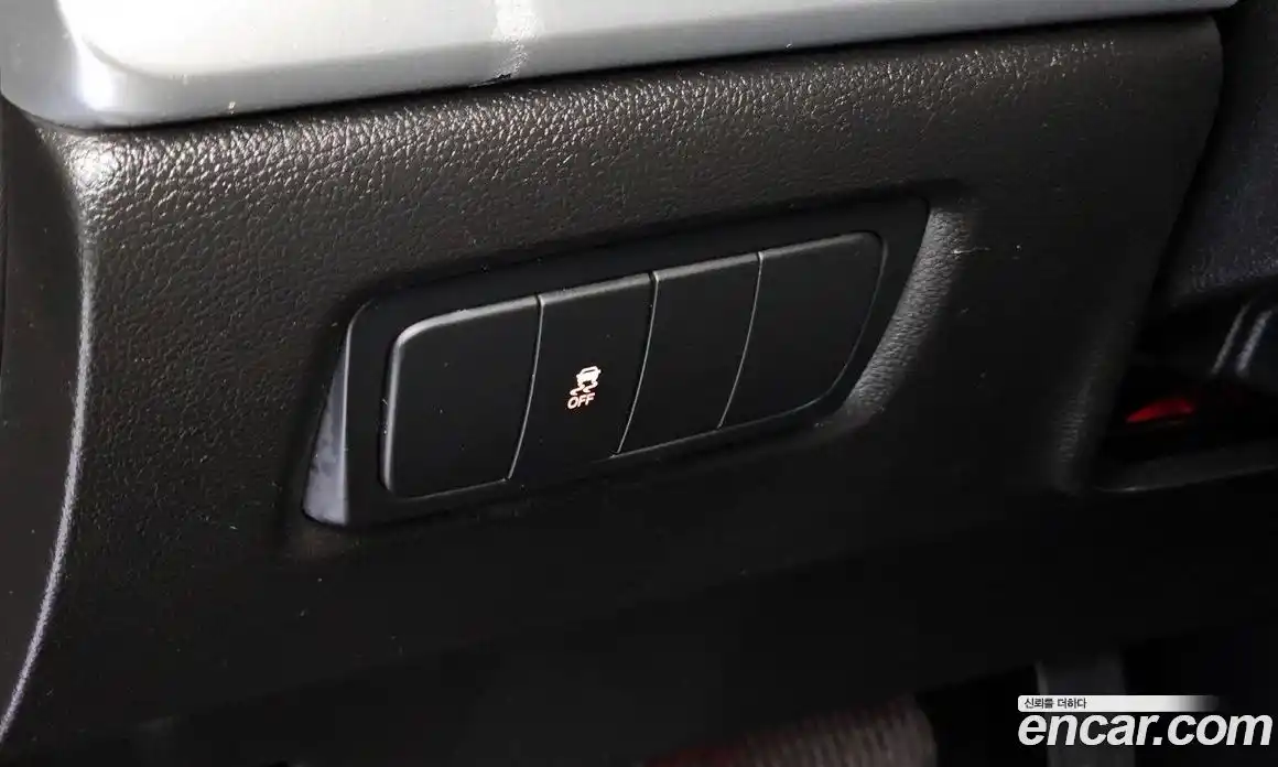 SsangYong Korando 2015 2.0 Автомат в Москве № 31973, фото 16