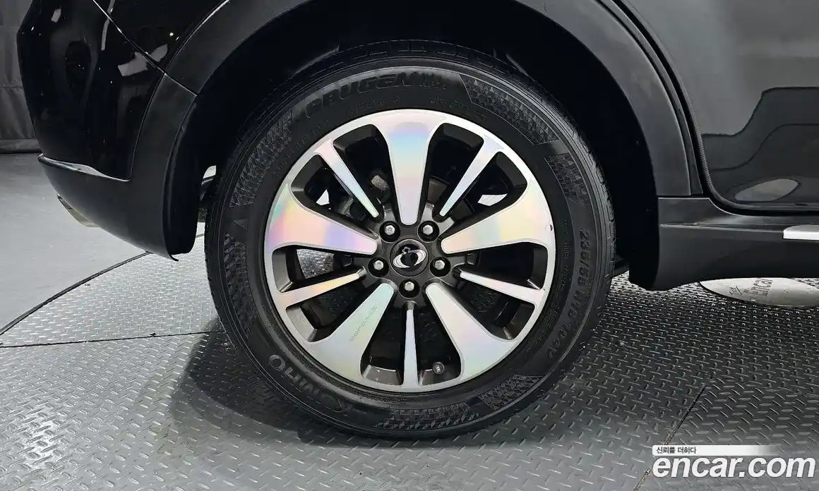 SsangYong Korando 2015 2.0 Автомат в Москве № 31973, фото 5