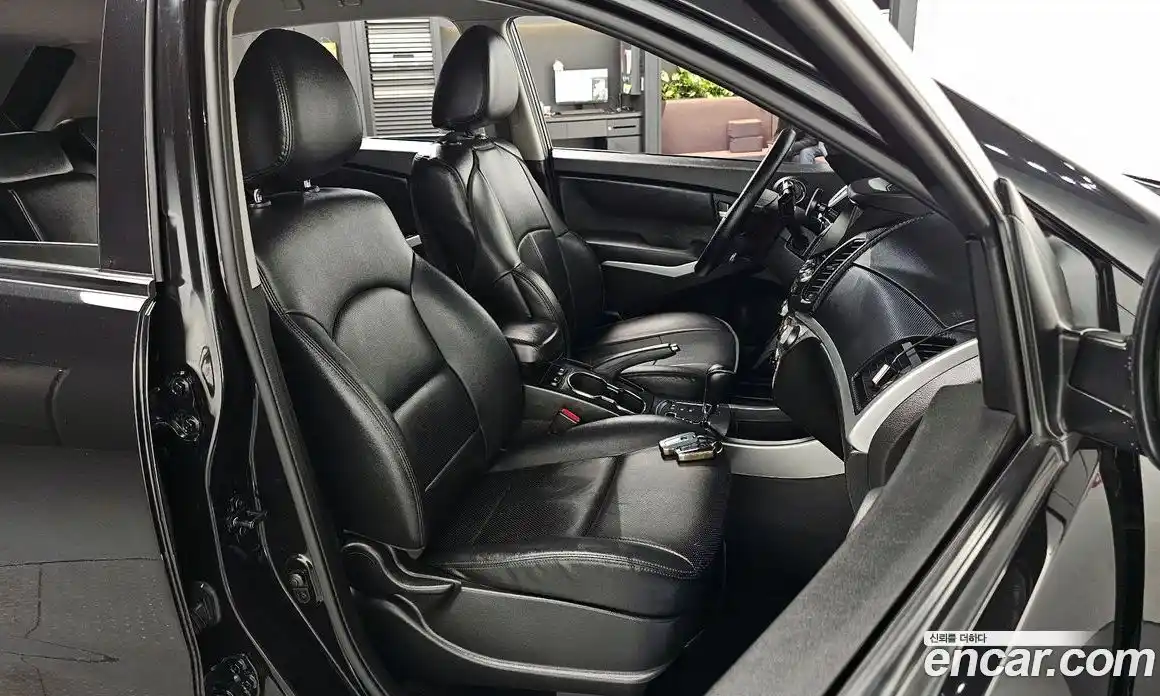 SsangYong Korando 2015 2.0 Автомат в Москве № 31973, фото 10