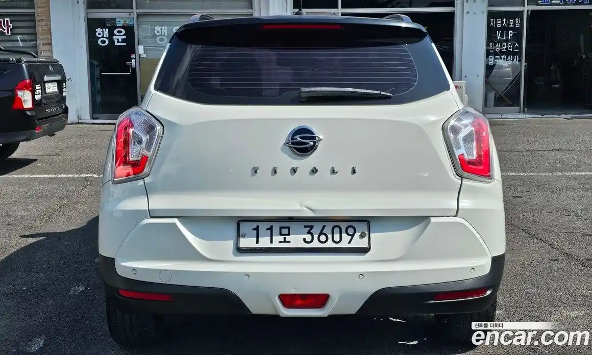 SsangYong TIBOLI 2015 1.6 Автомат в Москве № 324432, фото 5