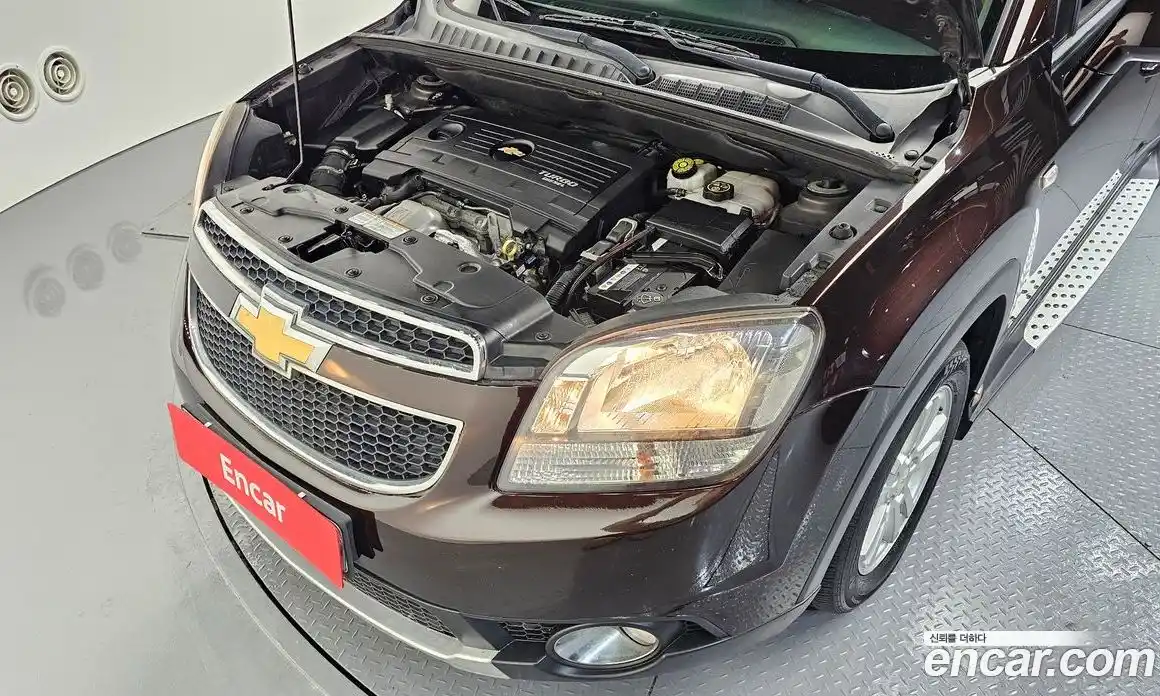 Chevrolet Orlando 2013 2.0 Автомат в Москве № 332683, фото 15