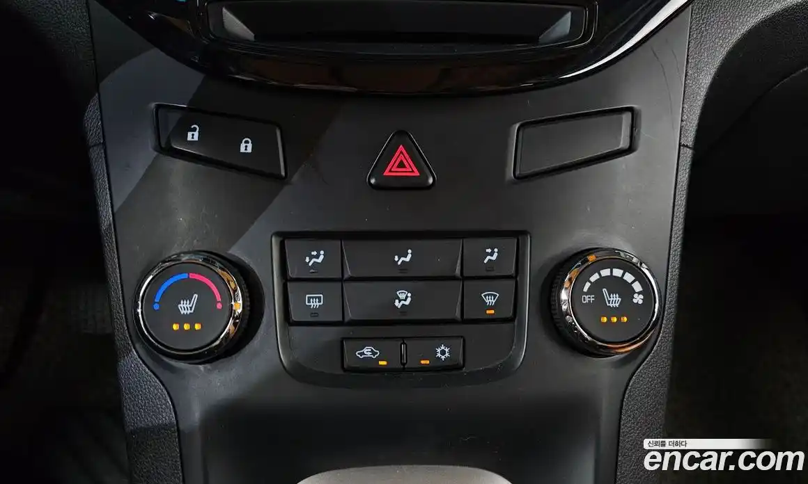 Chevrolet Orlando 2013 2.0 Автомат в Москве № 332683, фото 6