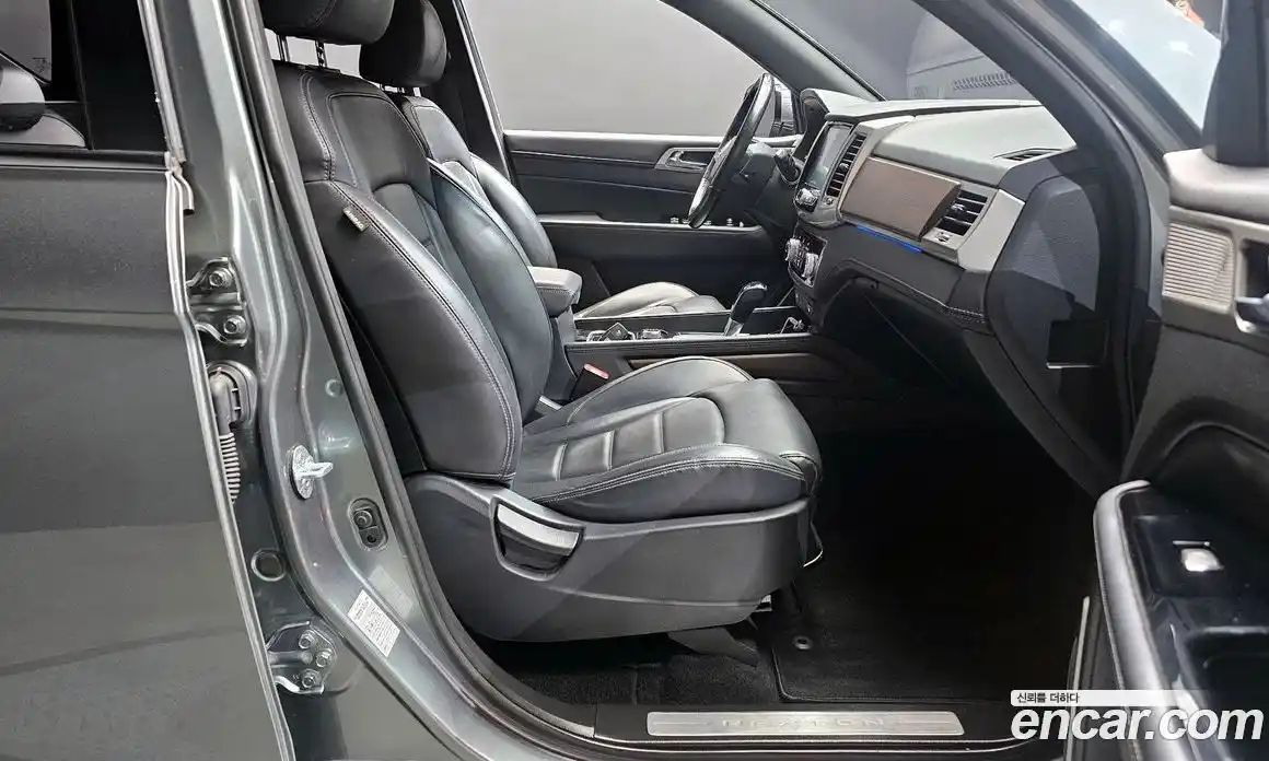 SsangYong Rexton 2018 2.2 Автомат в Москве № 33518, фото 15