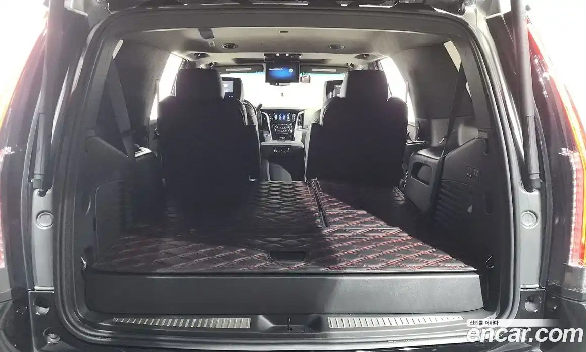 Cadillac Escalade 2019 6.2 Автомат в Москве № 336903, фото 17