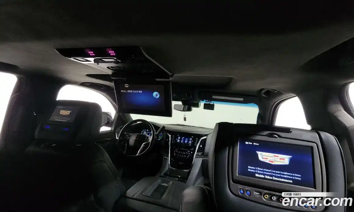 Cadillac Escalade 2019 6.2 Автомат в Москве № 336903, фото 6