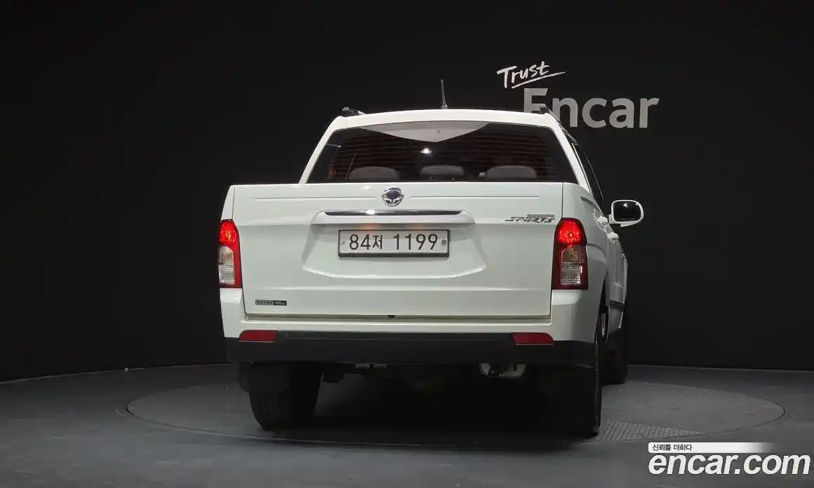 SsangYong Korando 2015 2.0 Автомат в Москве № 341673, фото 4