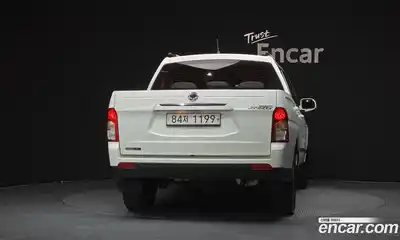 SsangYong Korando 2015 2.0 Автомат в Москве № 341673, миниатюра 4