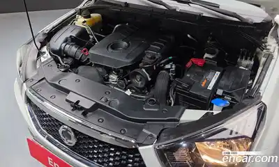 SsangYong Korando 2015 2.0 Автомат в Москве № 341673, миниатюра 6