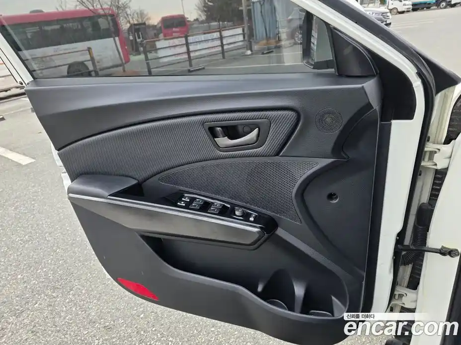 SsangYong TIBOLI 2021 1.6 Автомат в Москве № 35163, фото 19