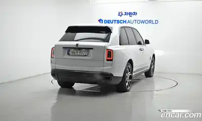 Rolls-Royce Cullinan 2023 6.7 Автомат в Москве № 352734, миниатюра 2