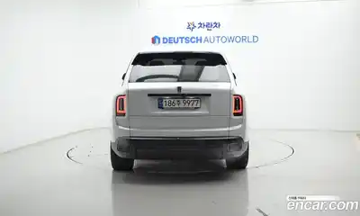 Rolls-Royce Cullinan 2023 6.7 Автомат в Москве № 352734, миниатюра 4