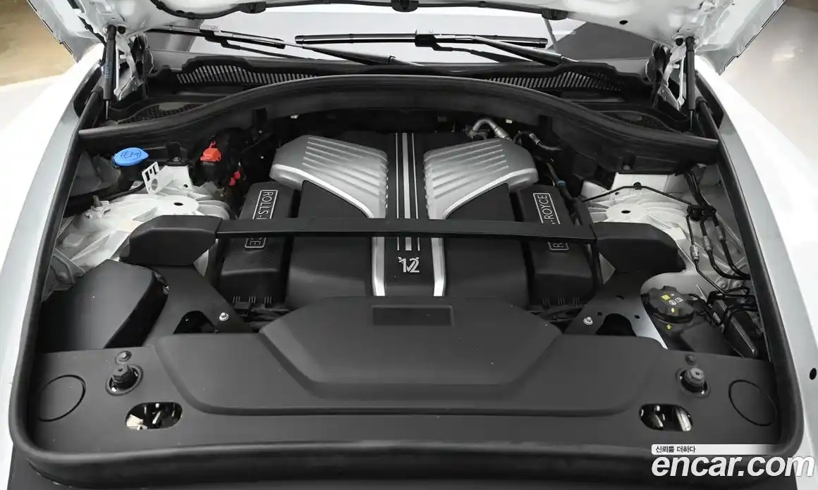 Rolls-Royce Cullinan 2023 6.7 Автомат в Москве № 352734, фото 5