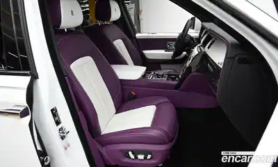 Rolls-Royce Cullinan 2023 6.7 Автомат в Москве № 352734, миниатюра 10