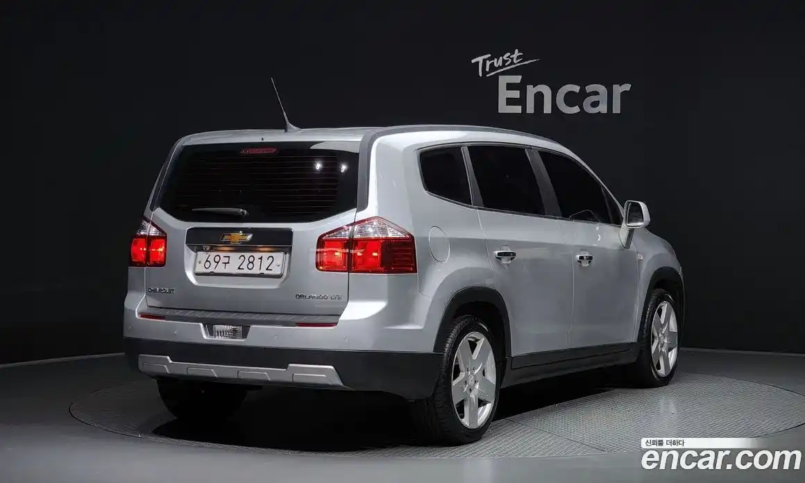 Chevrolet Orlando 2012 2.0 Автомат в Москве № 36680, фото 11