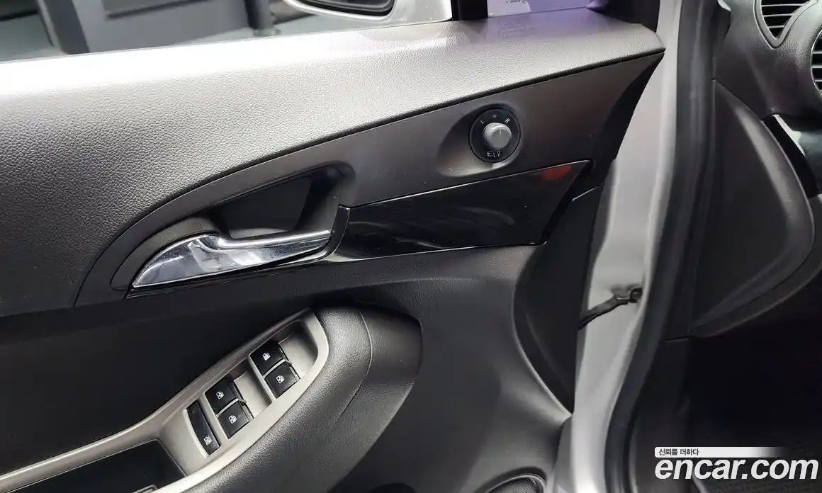 Chevrolet Orlando 2012 2.0 Автомат в Москве № 36680, фото 8