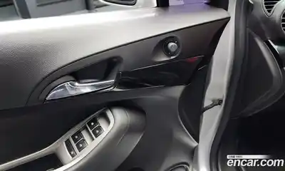 Chevrolet Orlando 2012 2.0 Автомат в Москве № 36680, миниатюра 8