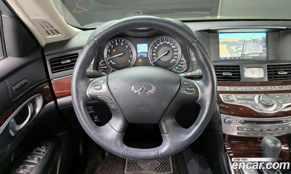 Infiniti Q70 2016 3.7 Автомат в Москве № 371862, фото 13
