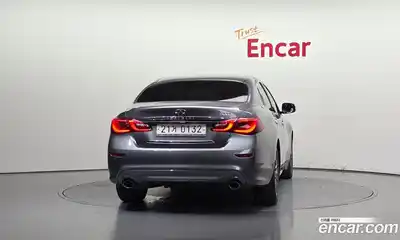 Infiniti Q70 2016 3.7 Автомат в Москве № 371862, миниатюра 4
