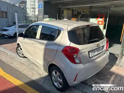 Chevrolet Spark 2017 1.0 Автомат в Москве № 37919, миниатюра 3