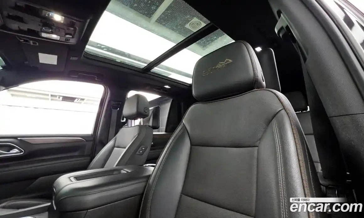 Chevrolet Tahoe 2023 6.2 Автомат в Москве № 38101, фото 17