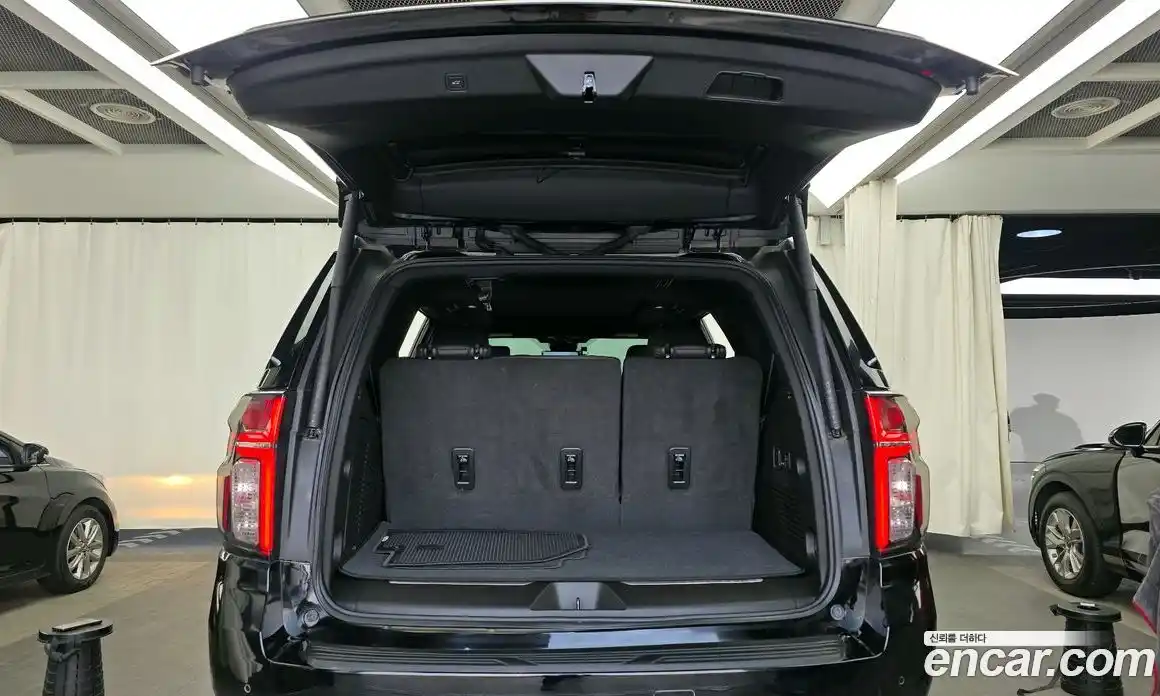 Chevrolet Tahoe 2023 6.2 Автомат в Москве № 38101, фото 19