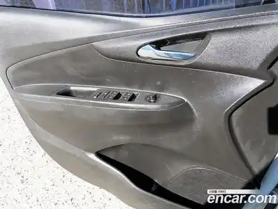 Chevrolet Spark 2016 1.0 Автомат в Москве № 38349, миниатюра 11