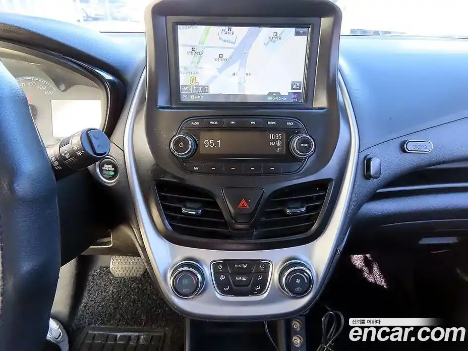 Chevrolet Spark 2016 1.0 Автомат в Москве № 38349, фото 13