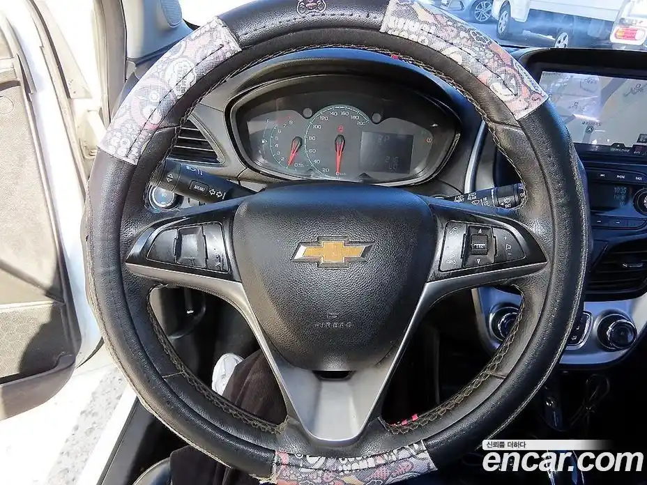 Chevrolet Spark 2016 1.0 Автомат в Москве № 38349, фото 8