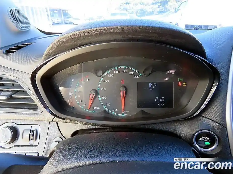 Chevrolet Spark 2016 1.0 Автомат в Москве № 38349, фото 9