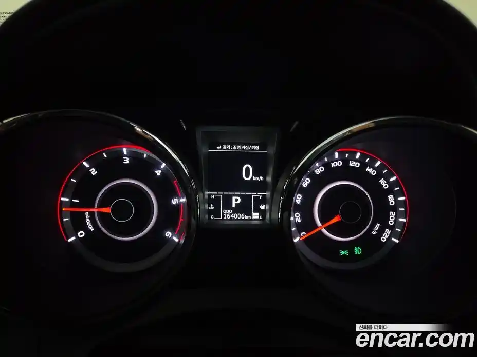 SsangYong TIBOLI 2016 1.6 Автомат в Москве № 389376, фото 10