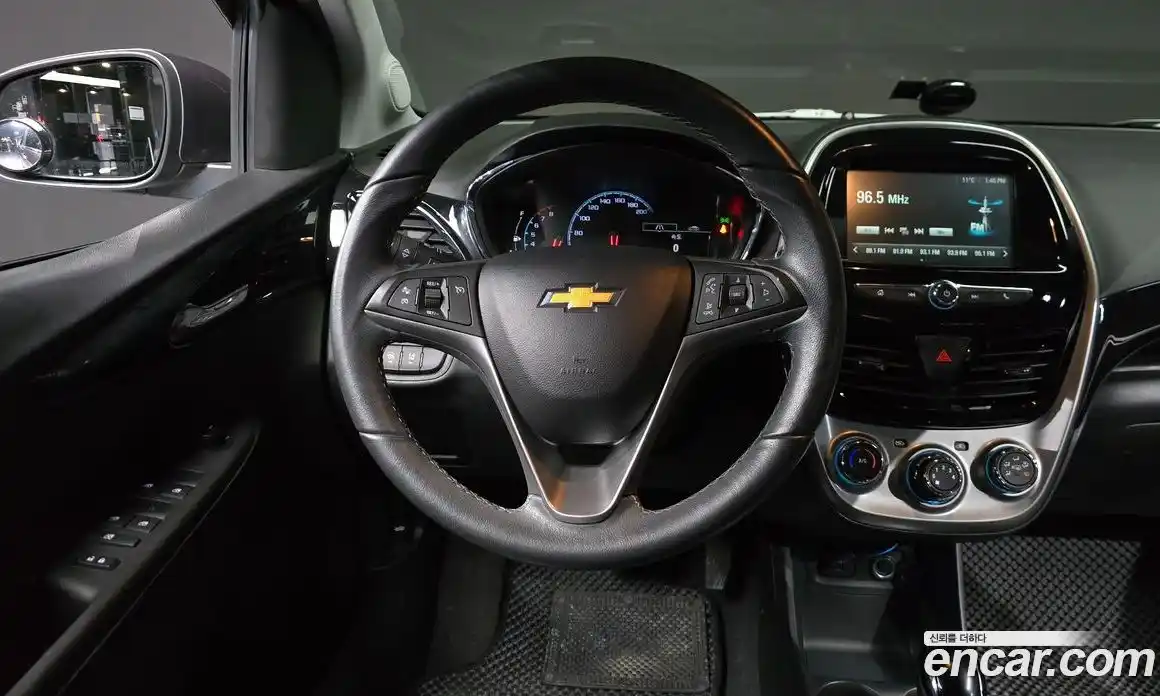 Chevrolet Spark 2016 1.0 Автомат в Москве № 39017, фото 13