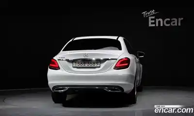 Mercedes-Benz C-Class 2020 2.0 Автомат в Москве № 390887, миниатюра 4