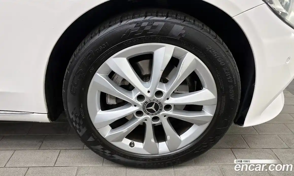 Mercedes-Benz C-Class 2020 2.0 Автомат в Москве № 390887, фото 5