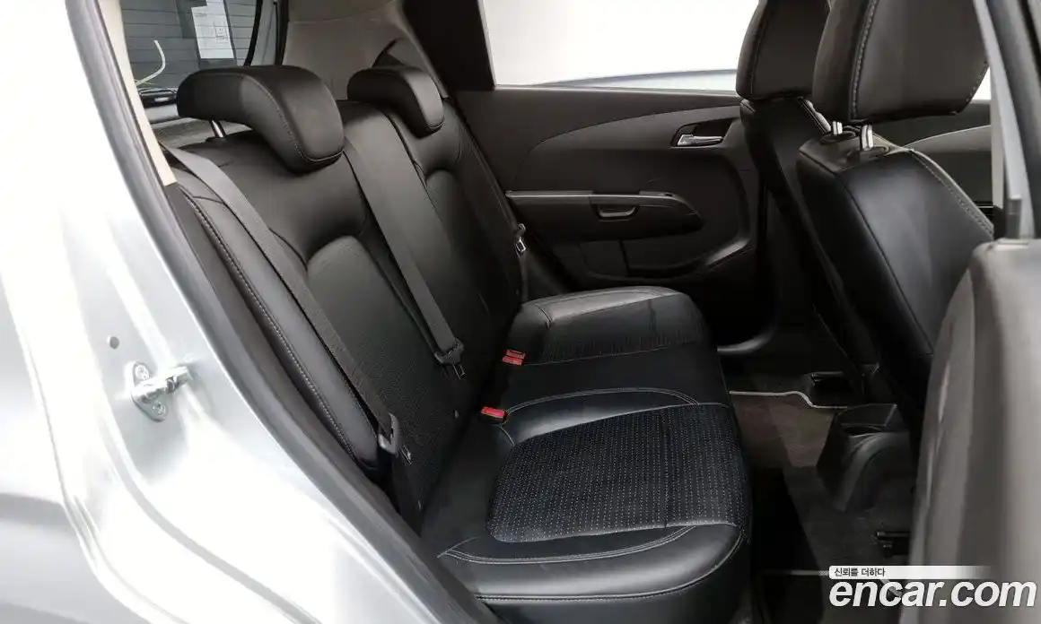 Chevrolet Aveo 2012 1.6 Автомат в Москве № 39197, фото 1