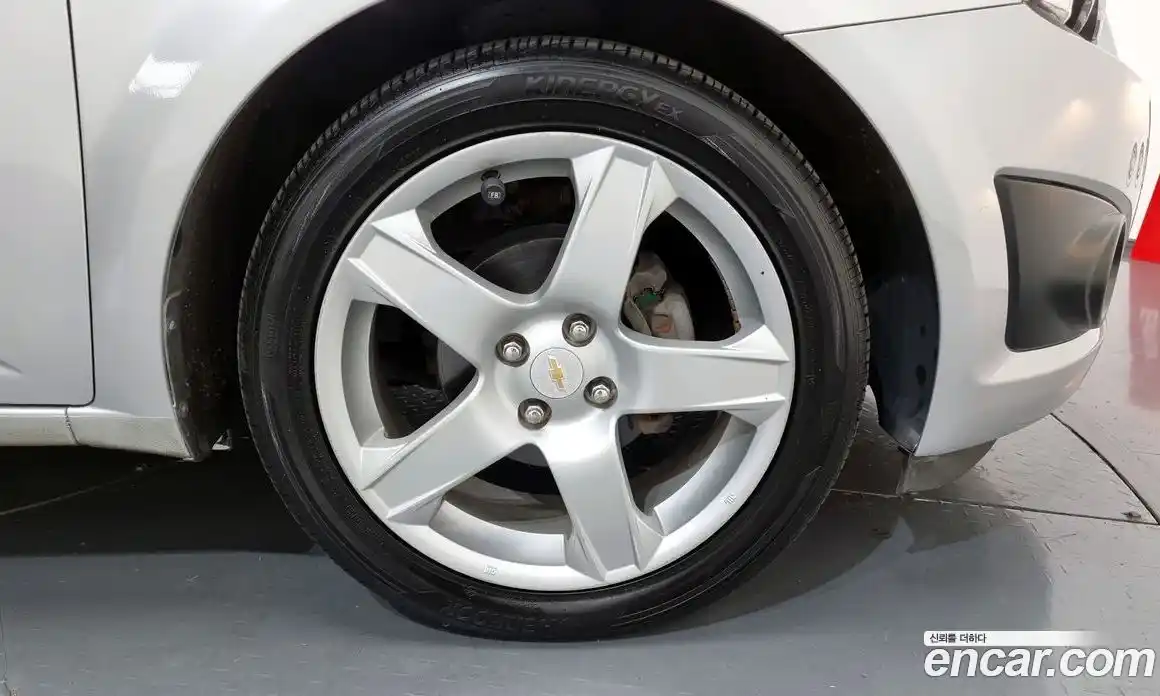 Chevrolet Aveo 2012 1.6 Автомат в Москве № 39197, фото 13