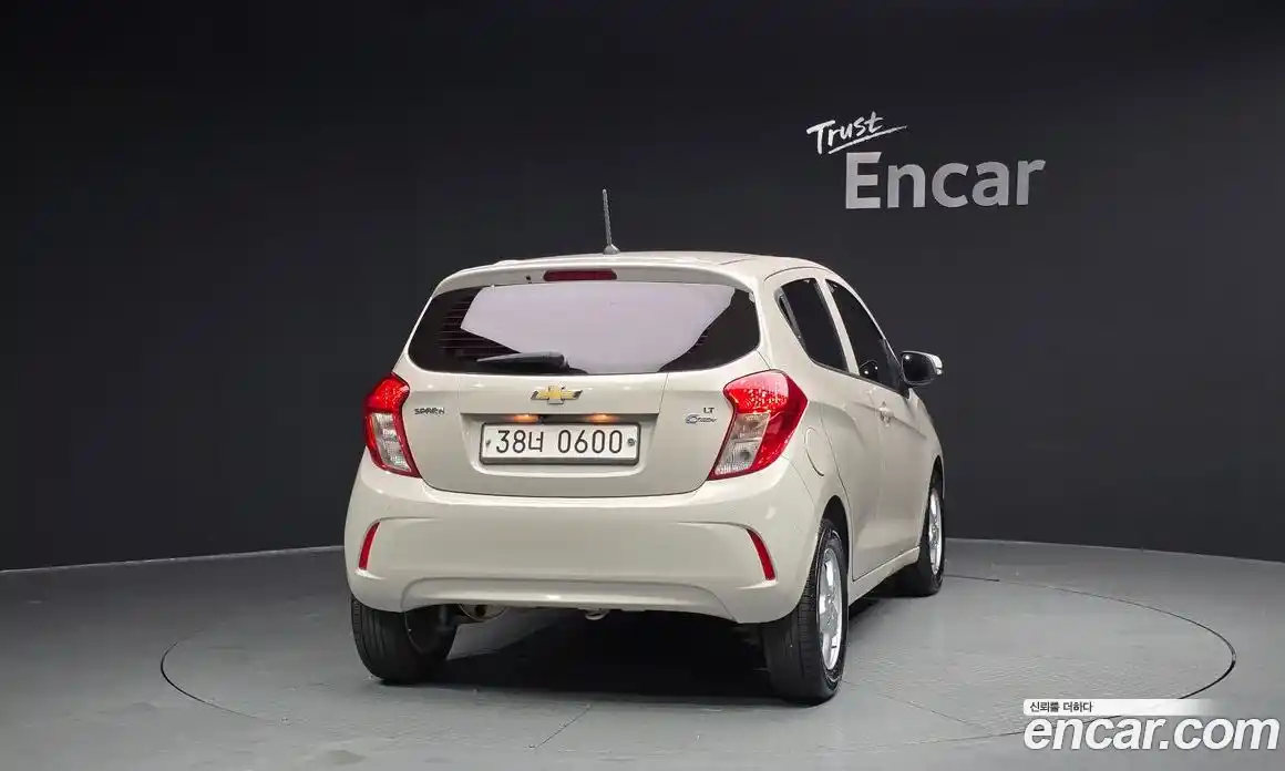 Chevrolet Spark 2016 1.0 Автомат в Москве № 39246, фото 15