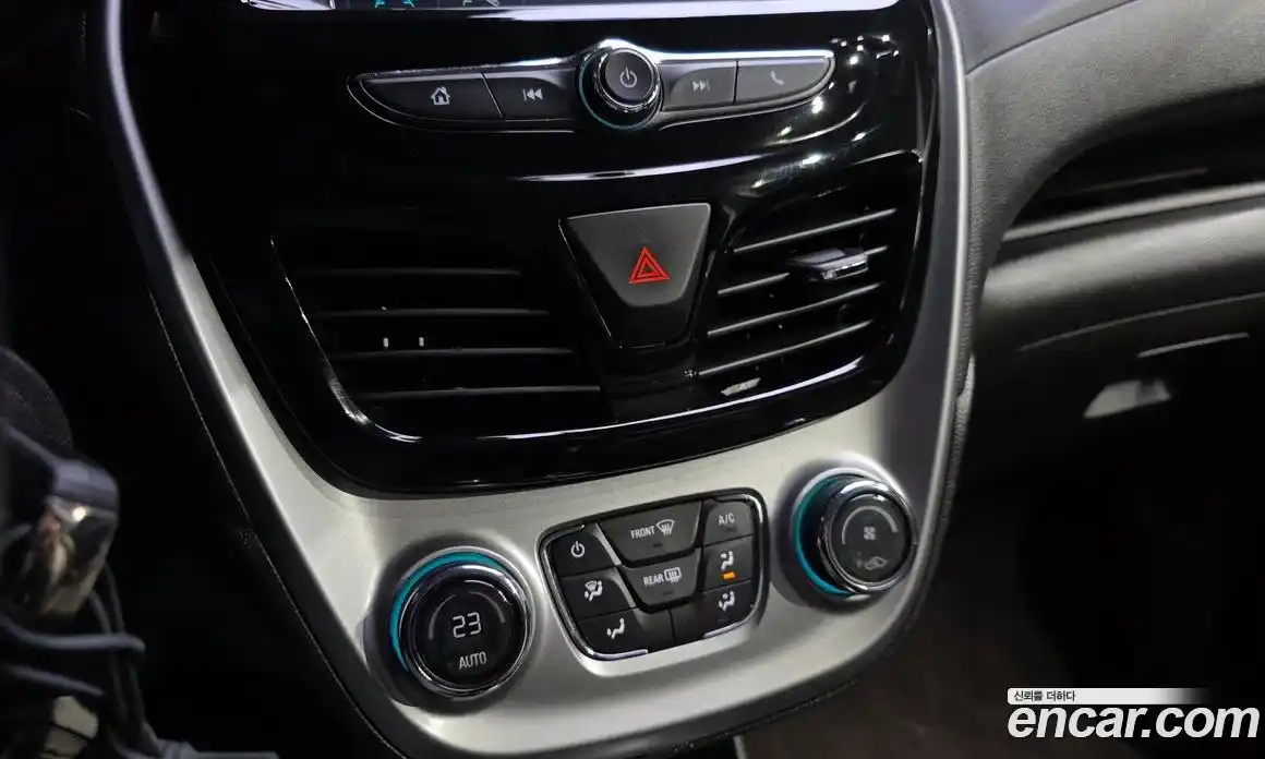 Chevrolet Spark 2016 1.0 Автомат в Москве № 39246, фото 3