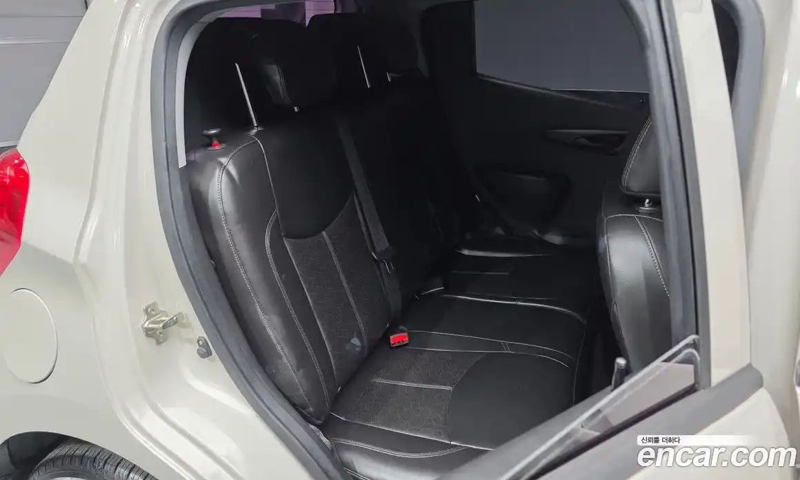 Chevrolet Spark 2016 1.0 Автомат в Москве № 39246, фото 8