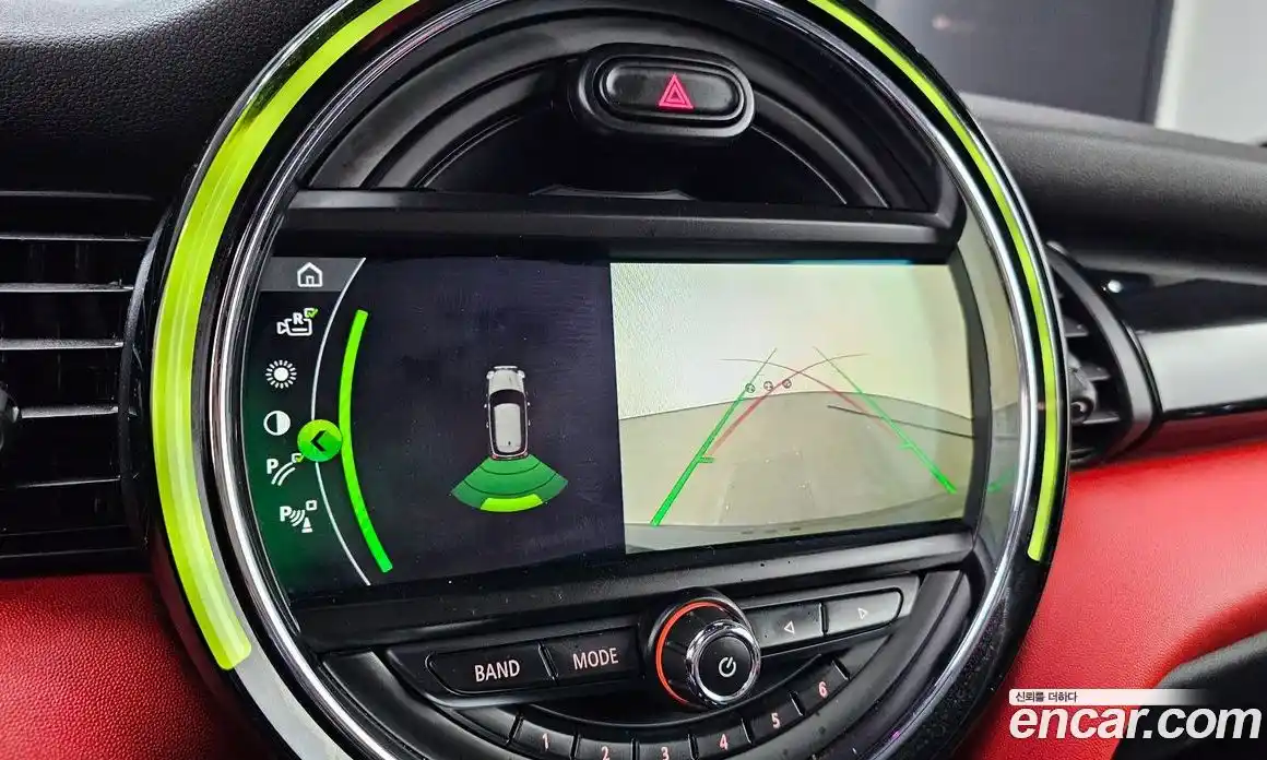 Mini Cooper 2020 2.0 Автомат в Москве № 392707, фото 15