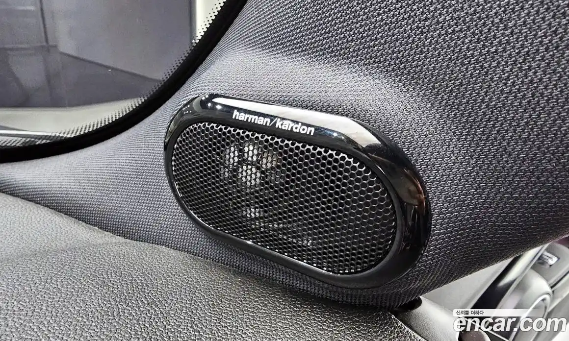 Mini Cooper 2020 2.0 Автомат в Москве № 392707, фото 16