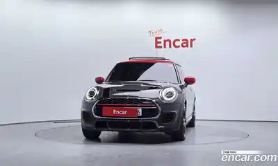 Mini Cooper 2020 2.0 Автомат в Москве № 392707, миниатюра 3