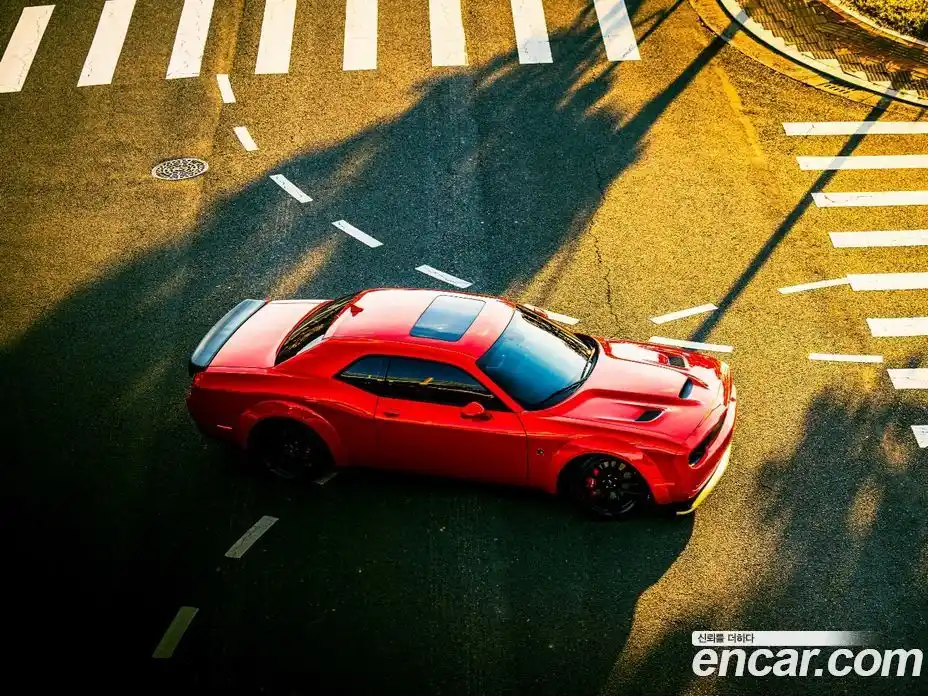 Dodge Challenger 2020 6.4 Автомат в Москве № 393007, фото 18