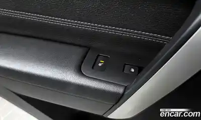 Chevrolet Captiva 2014 2.0 Автомат в Москве № 40591, миниатюра 3