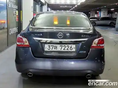 Nissan Altima 2013 2.5 Автомат в Москве № 406290, миниатюра 5