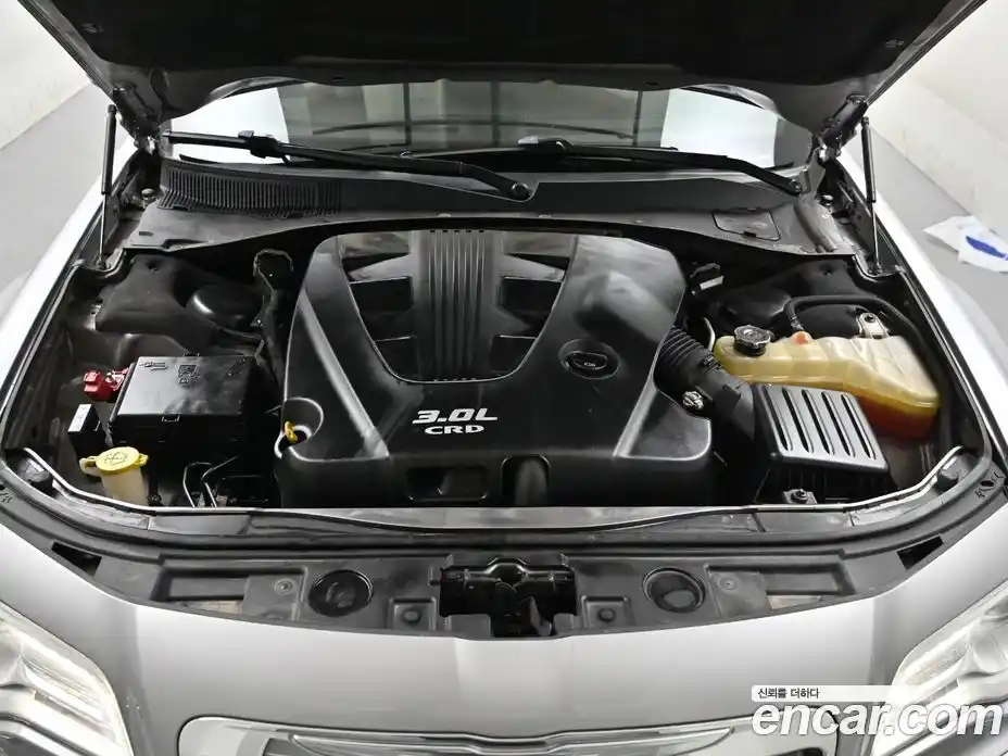 Chrysler 300C 2014 3.0 Автомат в Москве № 407545, фото 6