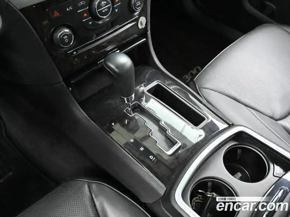 Chrysler 300C 2014 3.0 Автомат в Москве № 407545, фото 8