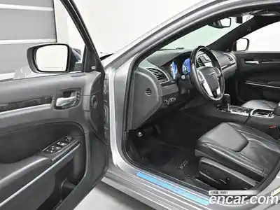 Chrysler 300C 2014 3.0 Автомат в Москве № 407545, миниатюра 10