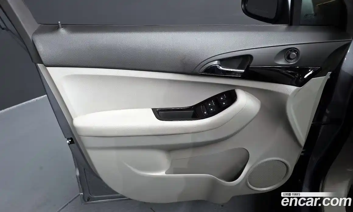 Chevrolet Orlando 2015 2.0 Автомат в Москве № 41309, фото 11