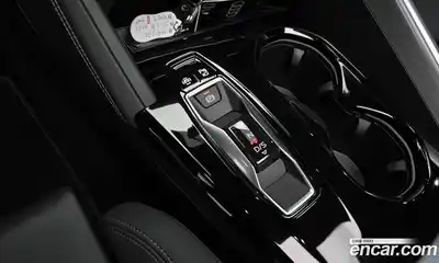 Audi Q5 2025 2.0 Автомат в Москве № 413853, миниатюра 9