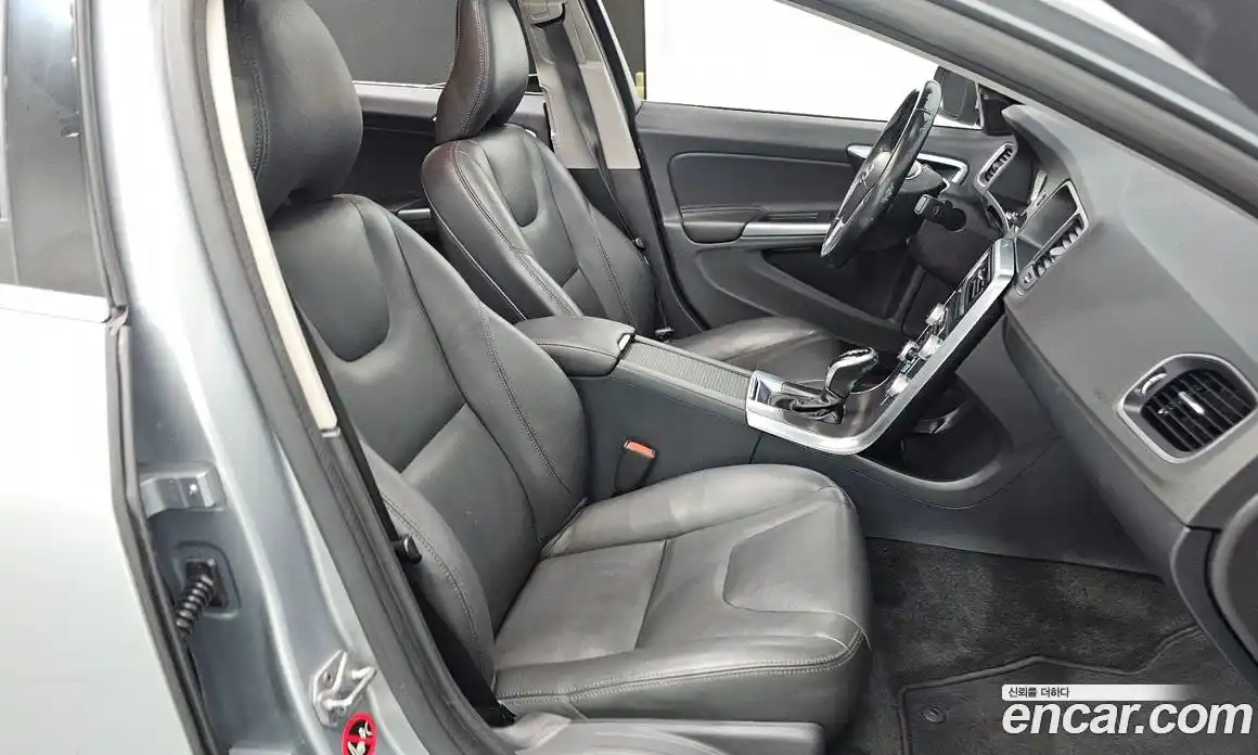 Volvo S60 2016 2.0 Автомат в Москве № 415218, фото 10